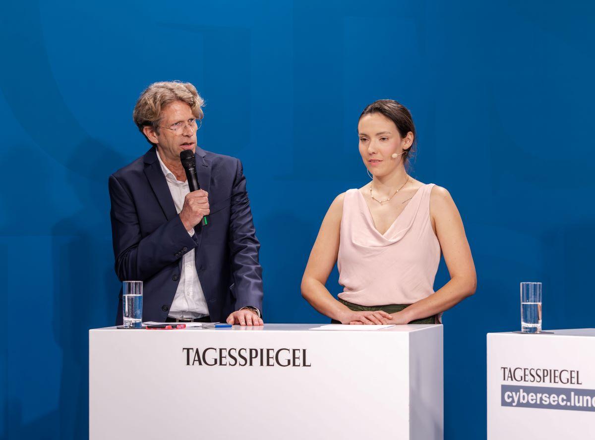 Patrick von Braunmühl (links.) und Viola Heeger (rechts.)